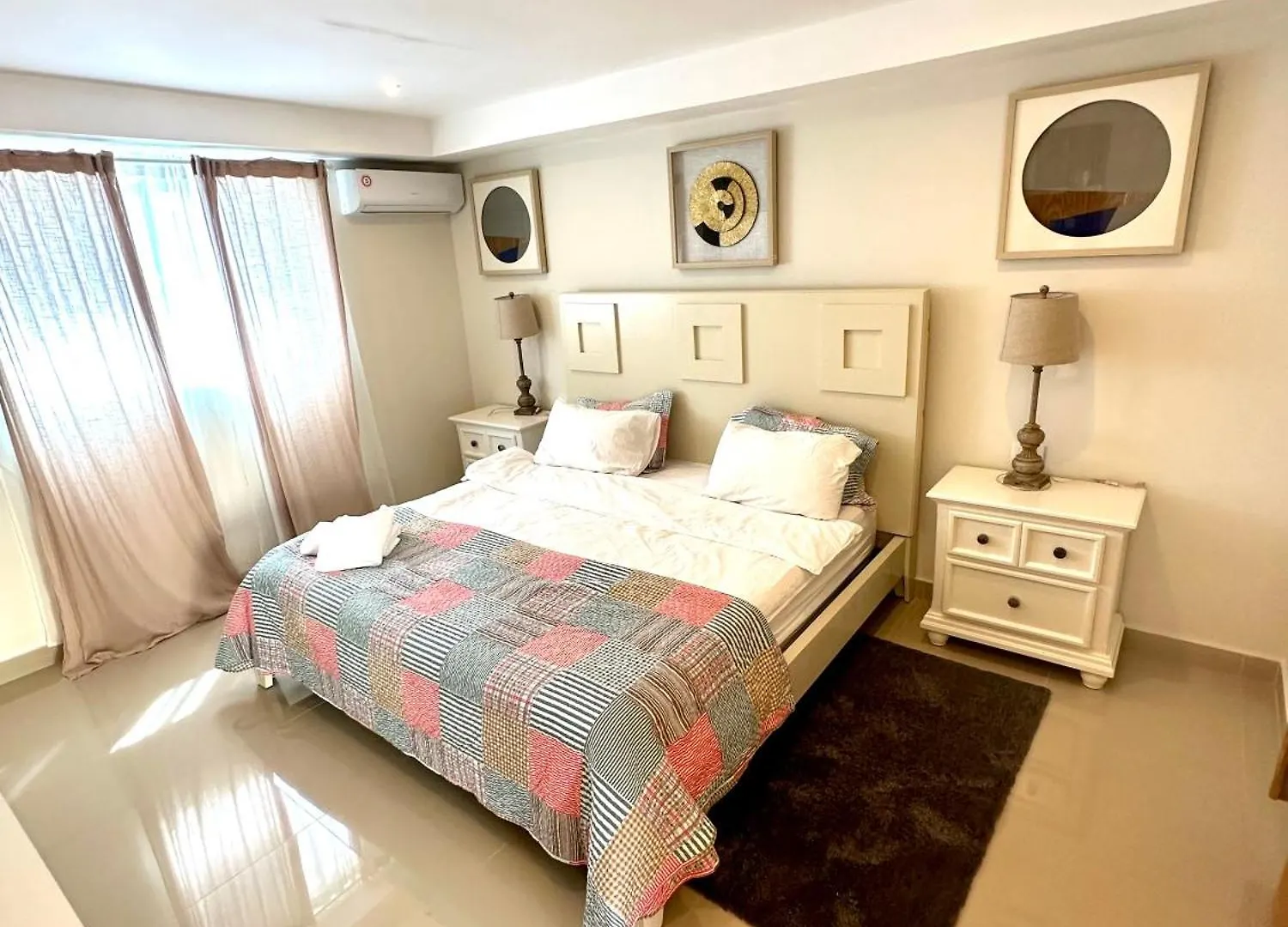 Noe Hotel #11 King Bedroom In The Heart Of Πούντα Κάνα